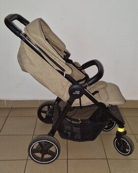 Britax Römer Kočík B-Agile M Linen Beige 2021