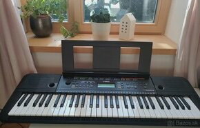 Yamaha PSR E253 - 1