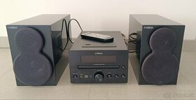 Mini Hi-fi systém Yamaha CRX-330 čierna farba, stav nových