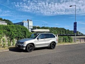 BMW X5 4.6iS