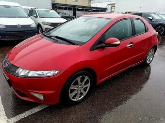 HONDA CIVIC 1.4i - PREDAJ AJ NA SPLÁTKY