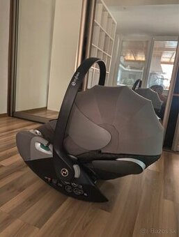 Cybex cloud z2