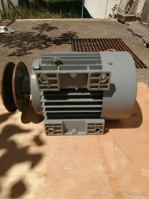 Elektromotor MEZ Mohelnice 0,55 kW /1380 ot /min 400V