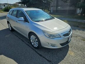 Opel Astra J 1.7CDTI - 1