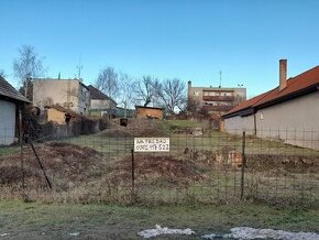 Stavebný pozemok  Vyškovce nad Ipľom