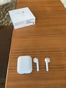 Airpods 2. Generácie