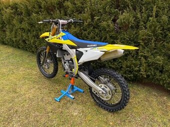 Suzuki RMZ 250