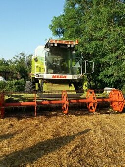 Claas Dominator Mega 208