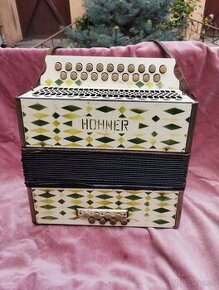 HELIGONKA HOHNER. 2 HLAS