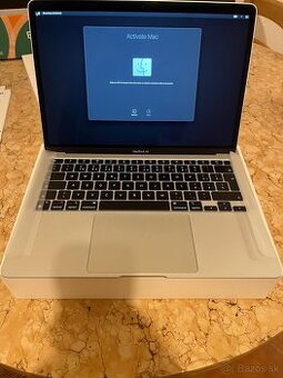 MacBook Air M1