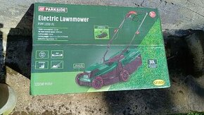 Kosačka Electric Lawnmower

PRM 1200 A1