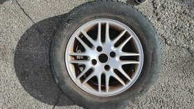 CELOROČNÉ gumy 195/65 r 15 na diskoch