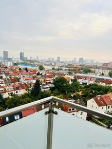 Priestranný 2 izbový byt, panoramatický výhľad, novostavba - 1