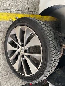 Hankook Kinergy 4S2 H750 235/45 R18 98 Y XL Celoročné