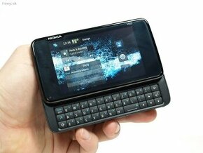 Nokia N900