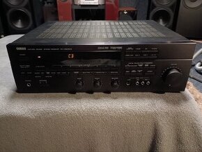 Yamaha RX-V590