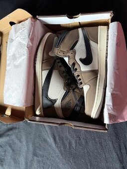 air jordan 1 high og travis scott 44