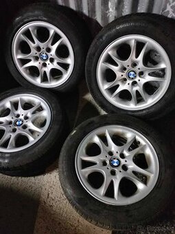 4ks alu disky orig. BMW 5x120 R17 pneu na dojazd