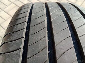 Predam 4ks pneu 235/50/r19 letne 103V Michelin