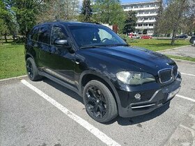 Predám BMW X5 E70 3.0 V6 Xdrive - 1