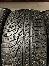 1ks 235/40 r19 HANKOOK ZIMNÁ