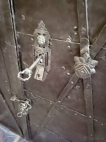 Historické kované klasicistní dvere