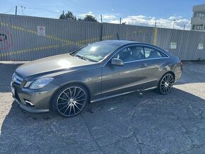 Mercedes Benz E350 Coupe