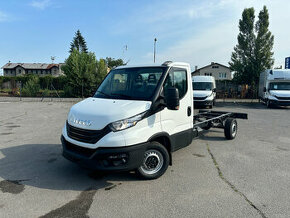 IVECO DAILY 35S18H MY22 4100mm SKLADOM