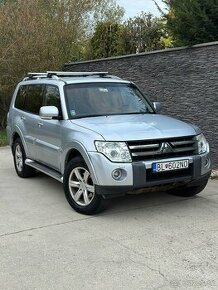 Mitsubishi Pajero 3.2 diesel - 1