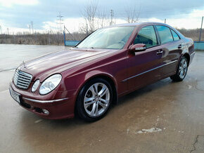 Mercedes-Benz E 320  --4 matic--kup.v SR--ELEGANCE--