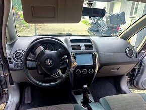 Suzuki sx4 1,6i(79kw)4x4.