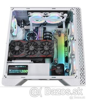 Thermaltake S300 TG Snow Edition - 1