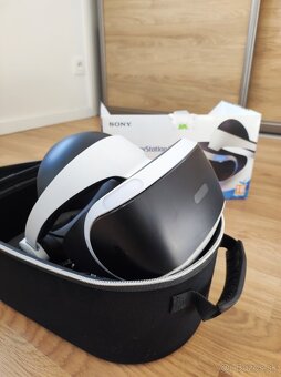 Playstation Virtual Reality PS4/PS5 + kufrík/puzdro