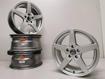 7,5J 5x112 R17 ET52 Vw Golf, Eos, Passat alu disky