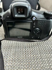 FujiFilm FinePix S6500fd - 1