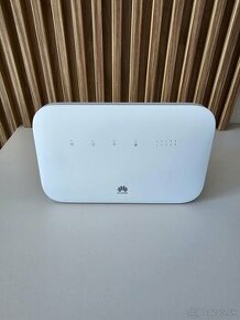 Router Huawei B612s-25d 4G(LTE) - 1