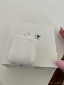 Apple AirPods - 1