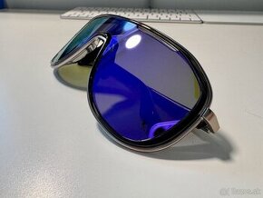 Dámske slnečné okuliare Oakley Outpace (Onyx/Violet Iridium)