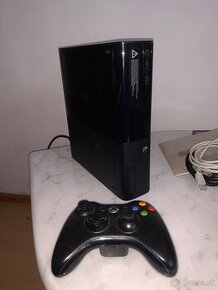 Predám Xbox 360 E 500GB