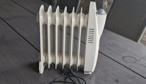 Olejovy radiator