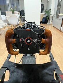 Playseat Chalenge a Thrustmaster T300