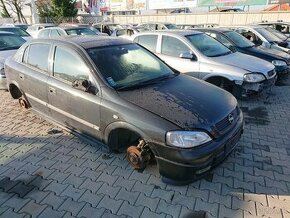 Lacno rozpredám Opel Astra G 1998-2004 na náhradné diely - 1