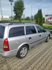 Predam opel astra kombi