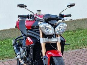 TRIUMPH SPEED TRIPLE 1050