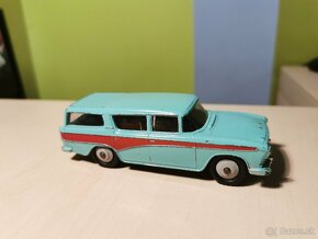 Dinky toys Nash Rambler