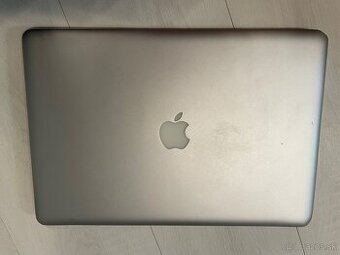 [2] Apple MacBook Pro 15” A1286 - na diely