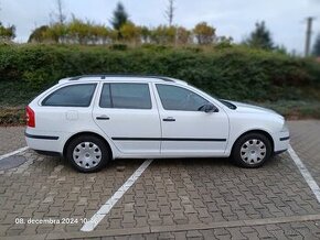 Škoda Octavia Kombi 1.6 Benzín 2012  Manuál 75kw