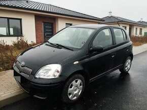 Toyota Yaris 2004