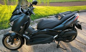 Yamaha xmax 125 tech max