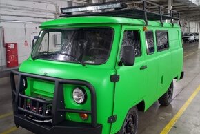 OFICIÁLNY PREDAJ UAZ 2206 CLASSIC MODELOVÝ ROK 2025